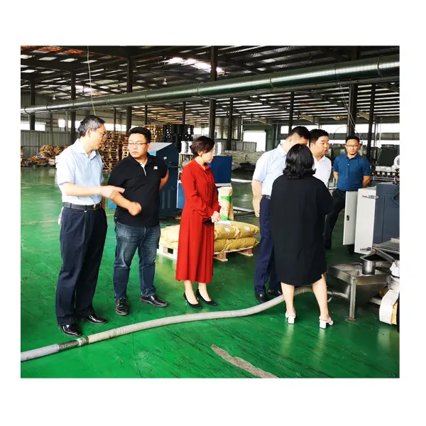 Customer visited our company for quality checking today